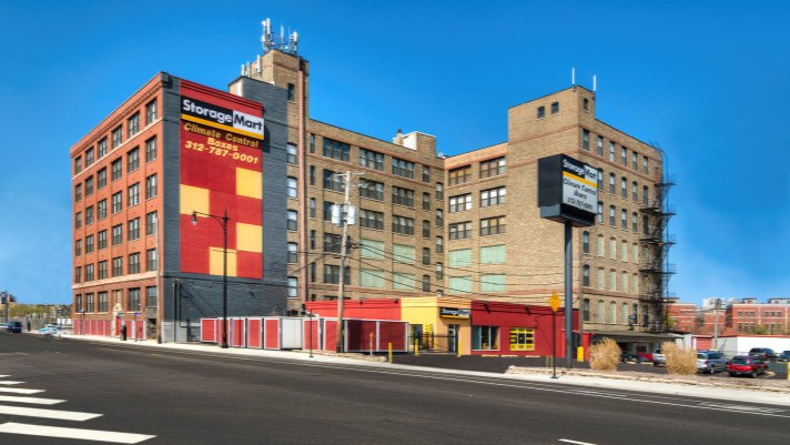 Features of StorageMart Locations in Chicago